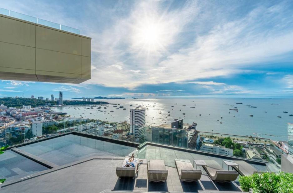 Edge Central Pattaya Seaview Residence Exterior foto